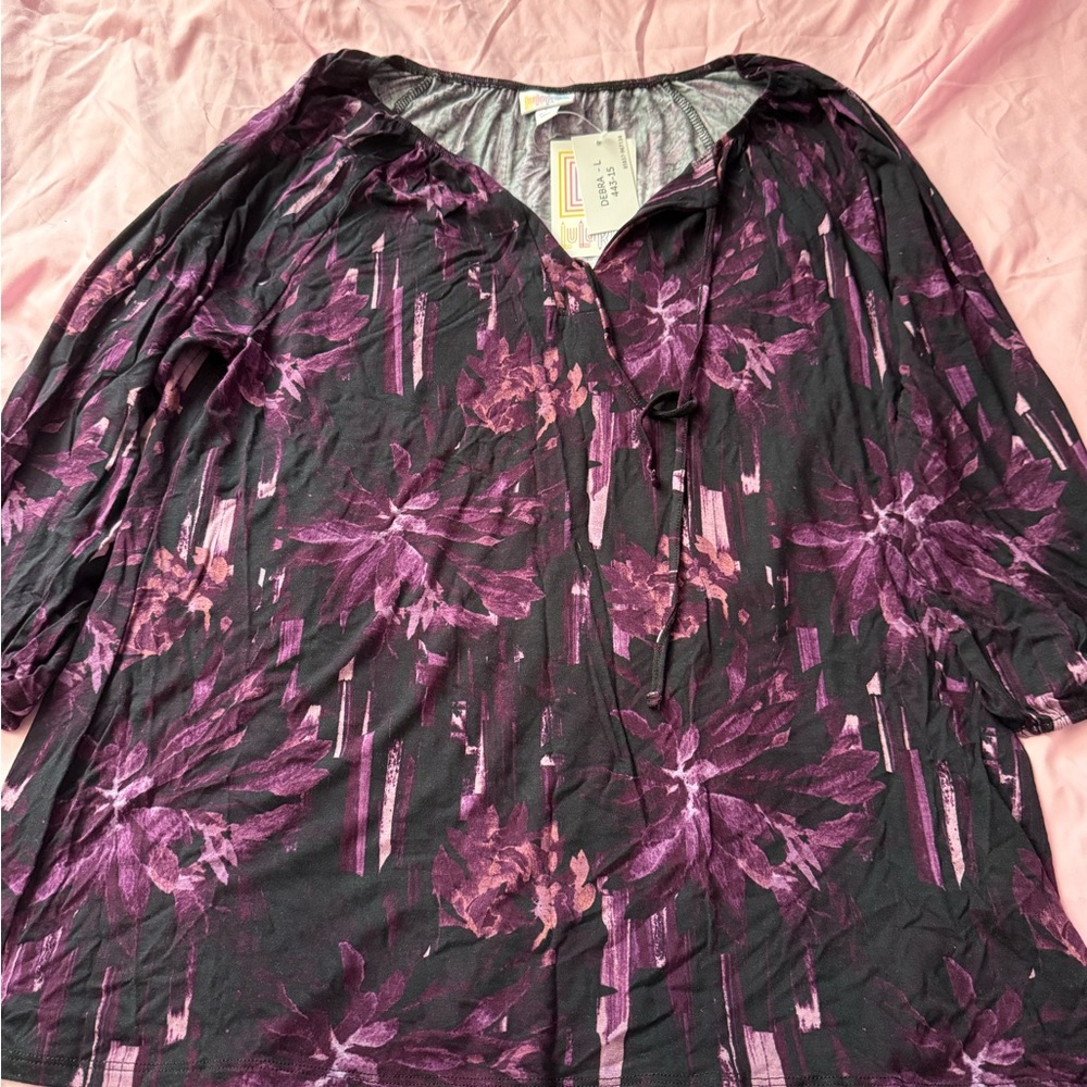 LuLaRoe Debra top